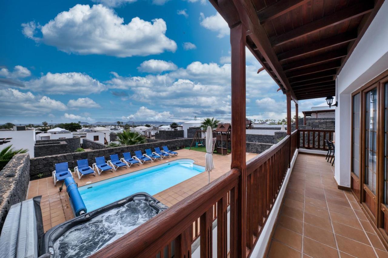 Villa Flavia-Private Pool, Jacuzzi, Sea Views Коста Бланка Экстерьер фото
