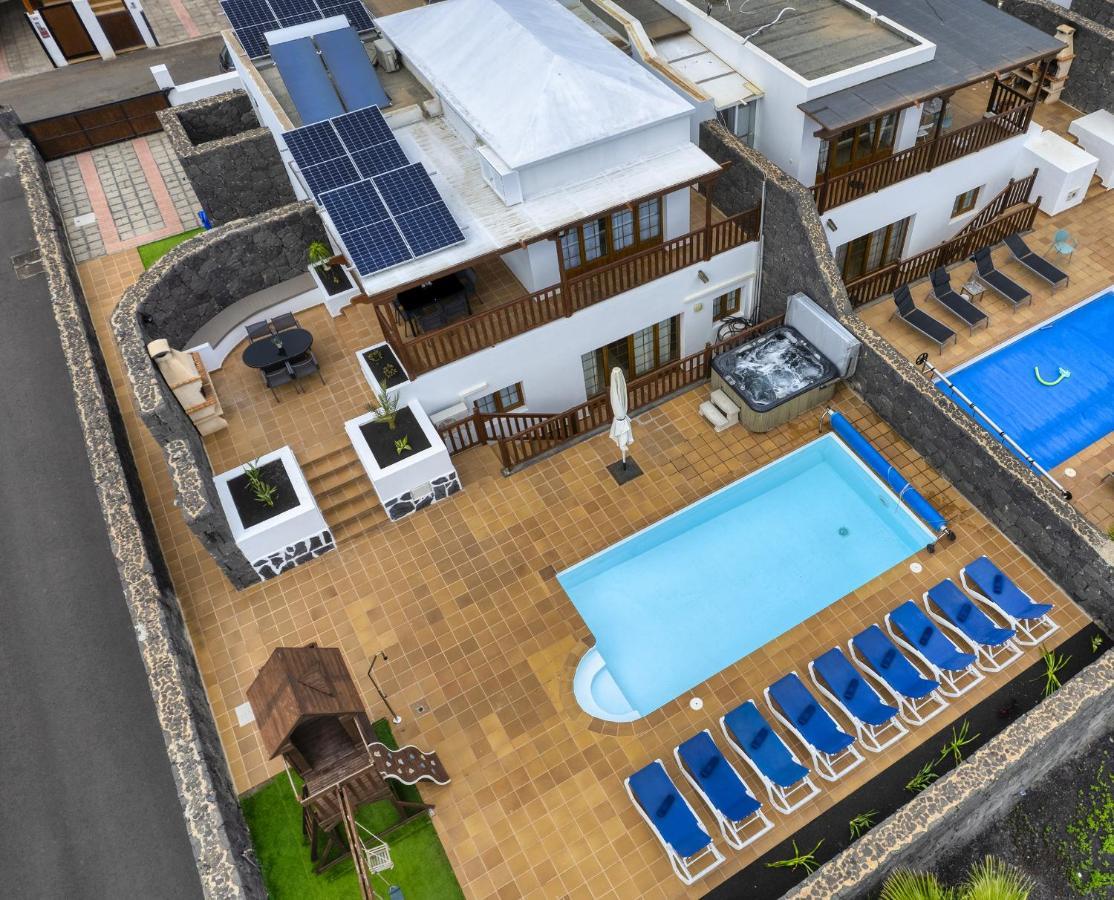 Villa Flavia-Private Pool, Jacuzzi, Sea Views Коста Бланка Экстерьер фото