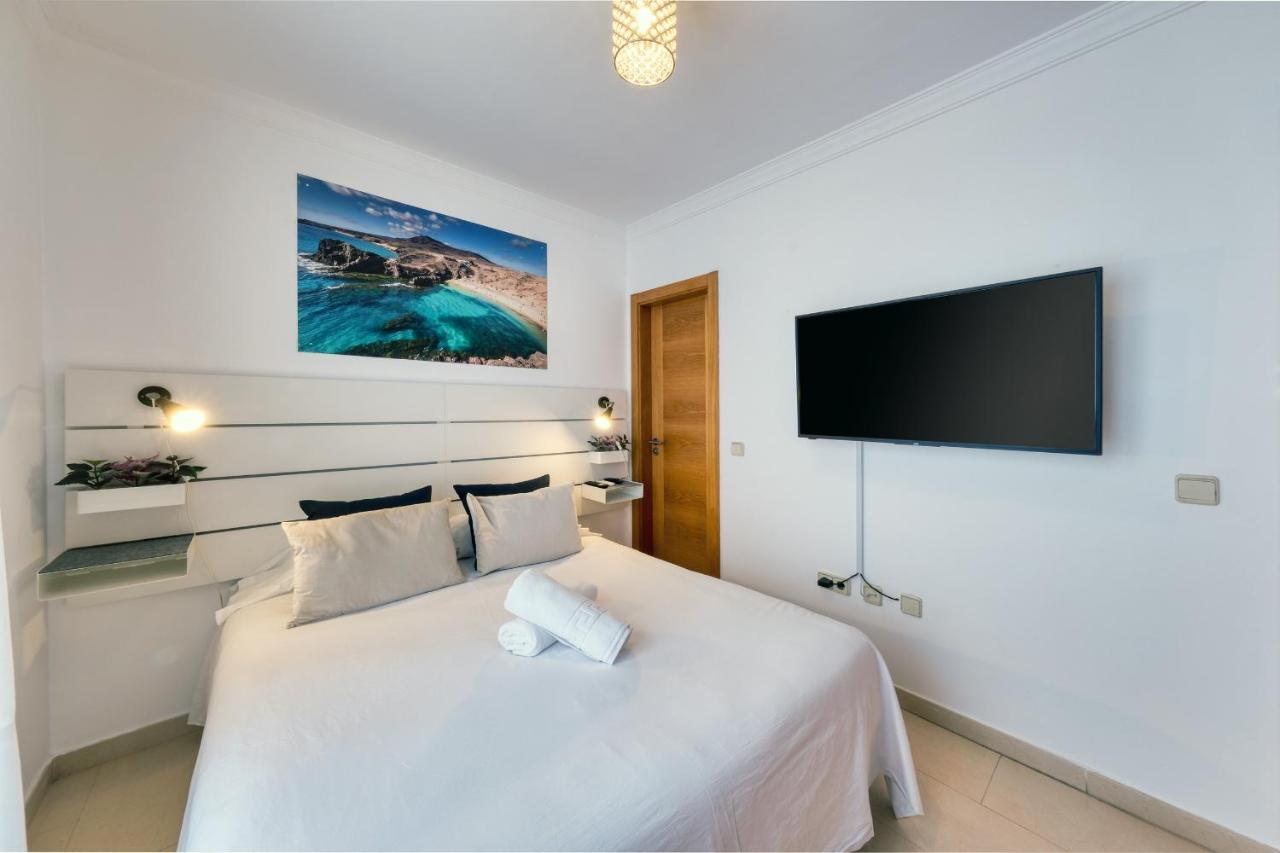 Villa Flavia-Private Pool, Jacuzzi, Sea Views Коста Бланка Экстерьер фото