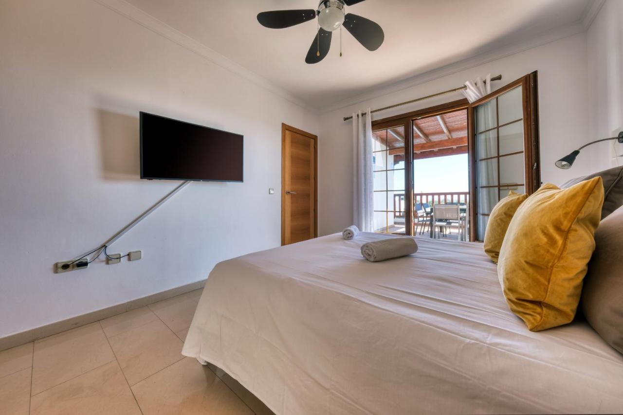 Villa Flavia-Private Pool, Jacuzzi, Sea Views Коста Бланка Экстерьер фото