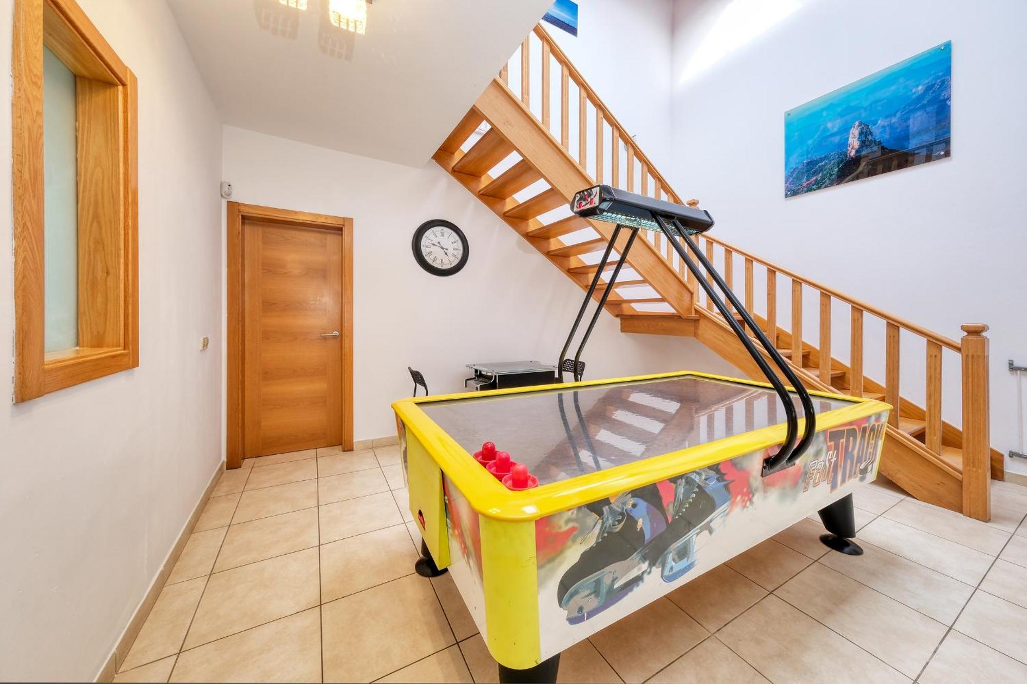 Villa Flavia-Private Pool, Jacuzzi, Sea Views Коста Бланка Экстерьер фото